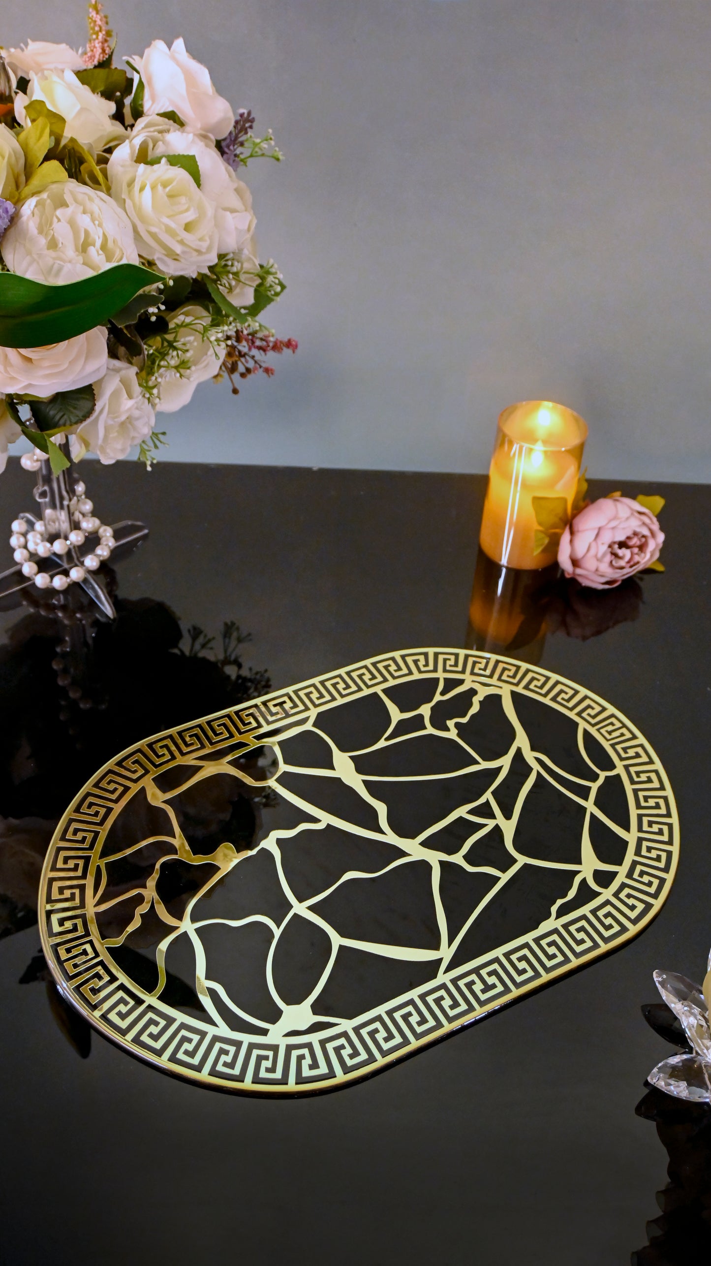 Black & Gold Broken Tree: Capsule Placemat