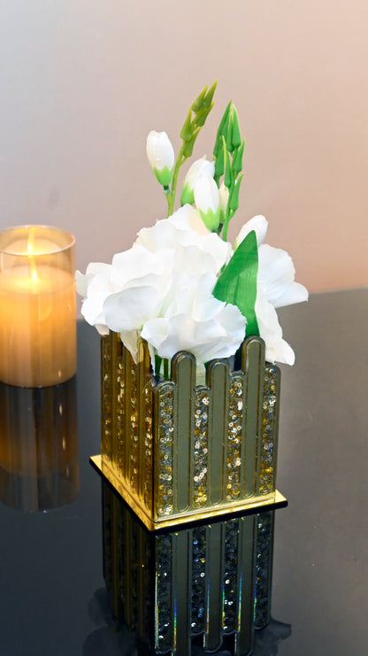 Full Gold Sequins: Vase