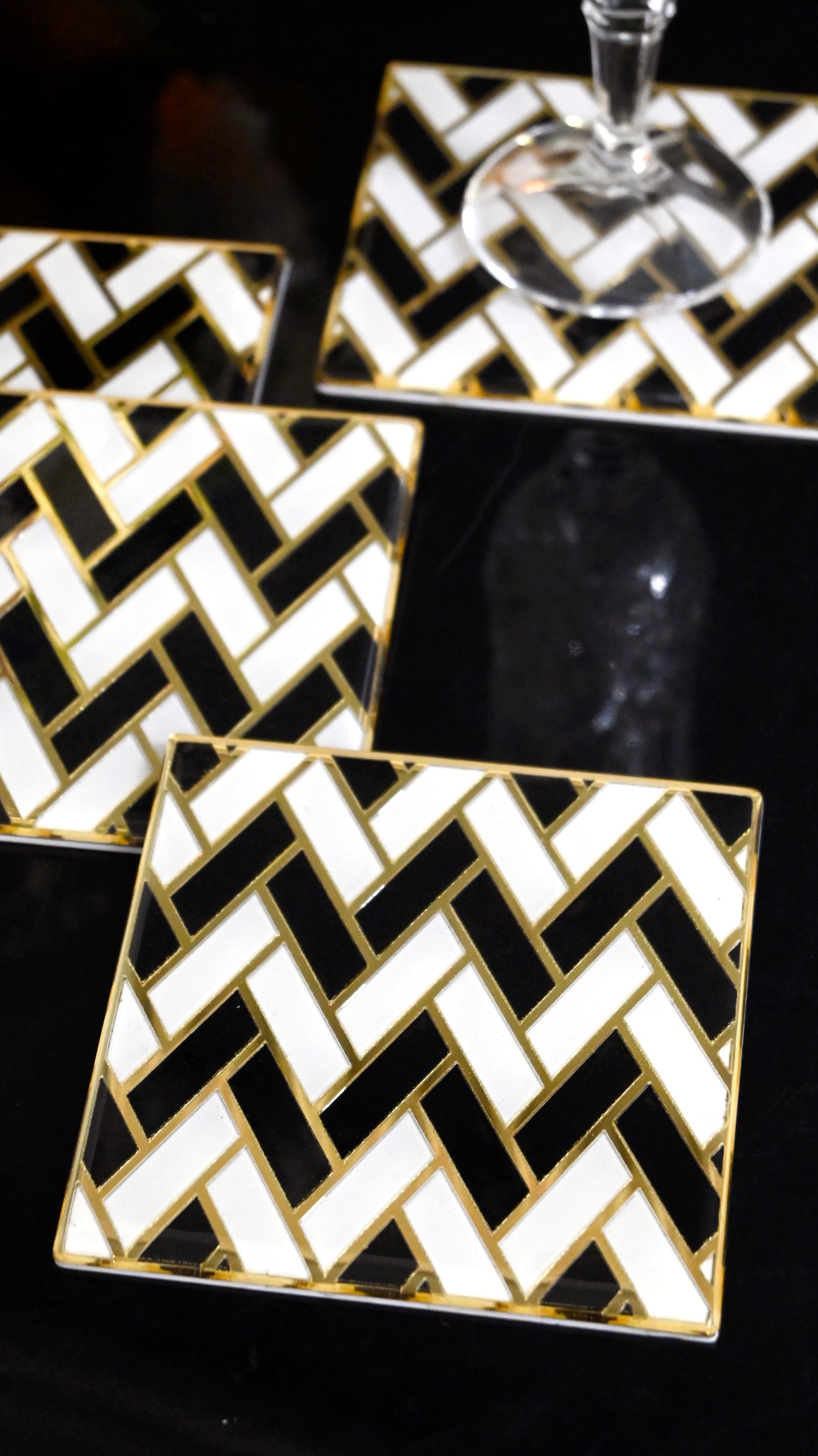 Black & Gold Chevron: Coaster (Set Of 4)